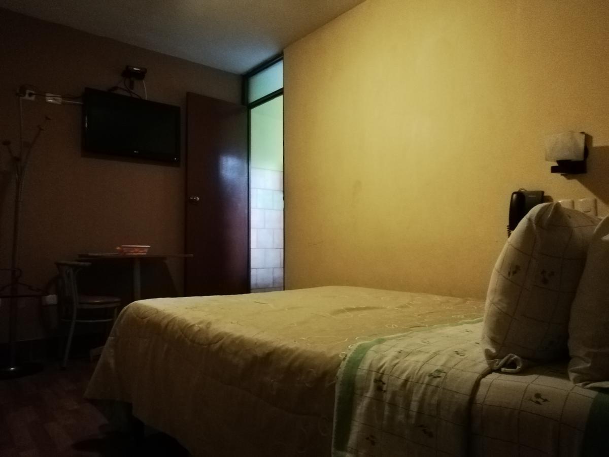 Hospedaje Oasis Chiclayo Eksteriør bilde